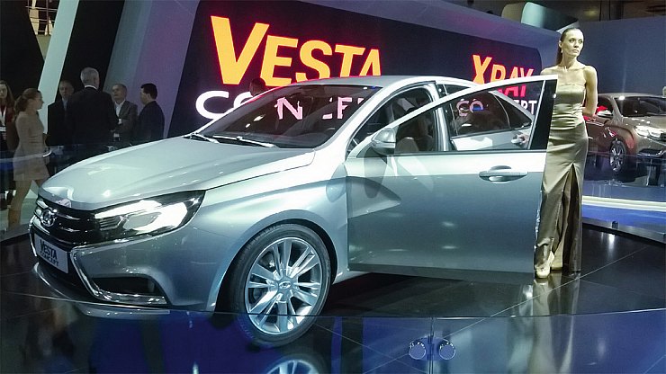 LADA Vesta Concept и новая эмблема АВТОВАЗа