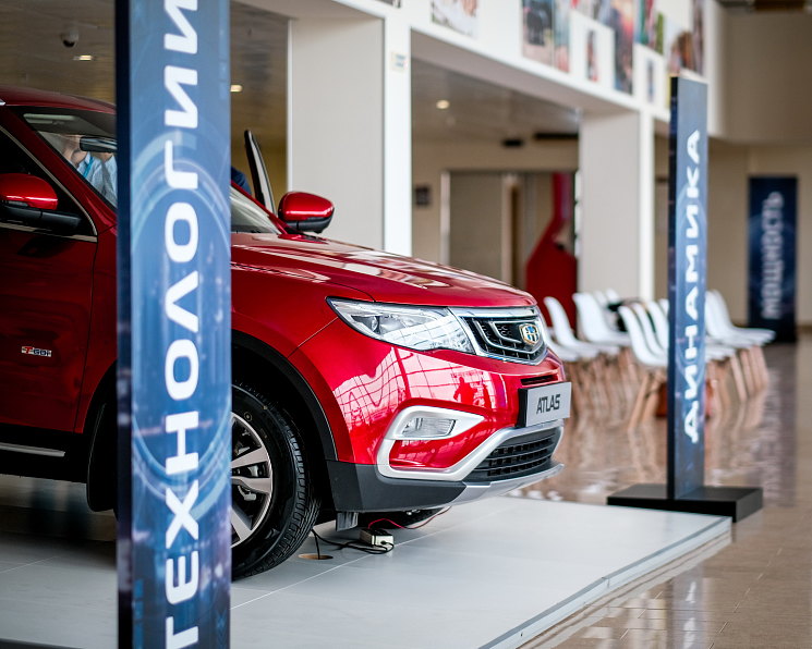 Geely Motors представляет новый двигатель для российского рынка.