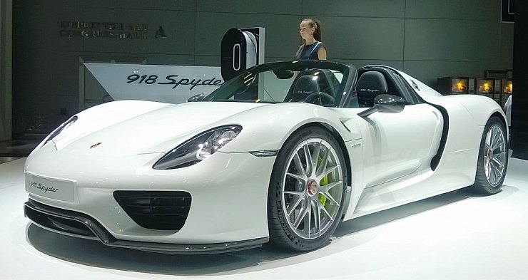 Porsche 918 Spyder 