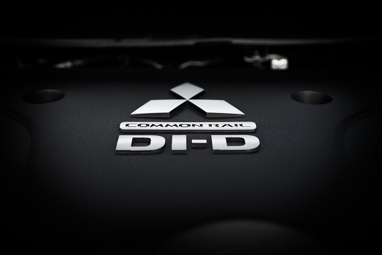 Дизельный Mitsubishi Pajero Sport