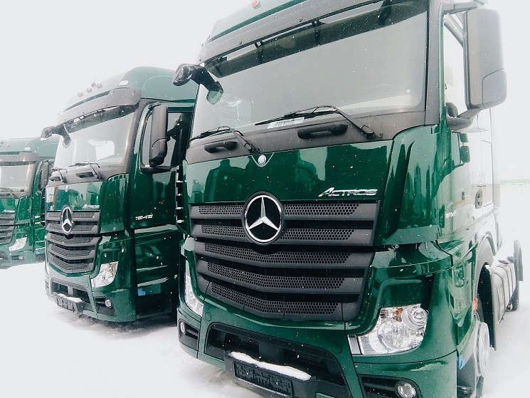 ​R Group приобретет более 30 грузовиков Mercedes-Benz Actros