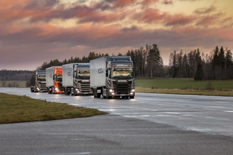 Scania совершает прорыв в разработке систем для автопилотируемых колонн