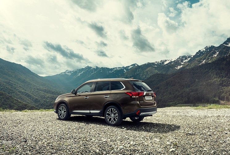 Mitsubishi Motors объявляет о снижении стоимости на техническое обслуживание Mitsubishi Outlander и ASX