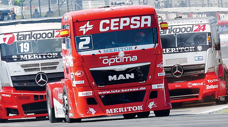 Компания Wulf Gaertner Autoparts осуществляет техническую поддержку командtankpool24 и CEPSA на Чемпионате Европы по гонкам на грузовиках FIA в 2015 году